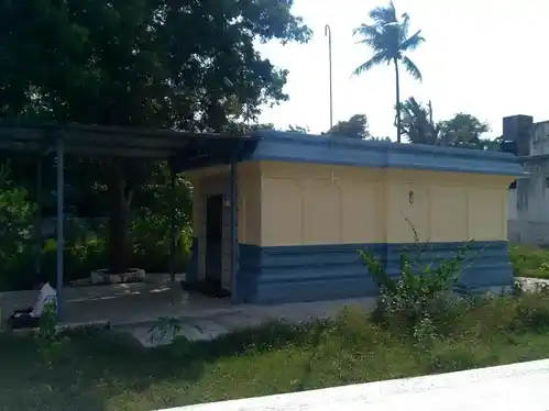 Arulmigu Throwbadhiamman Temple, Karunkuzi - 603303 அருள்மிகு திரௌபதியம்மன் திருக்கோயில், Karunkuzi - 603303, Chengalpattu - Ancient Temple Architecture and History Image 4