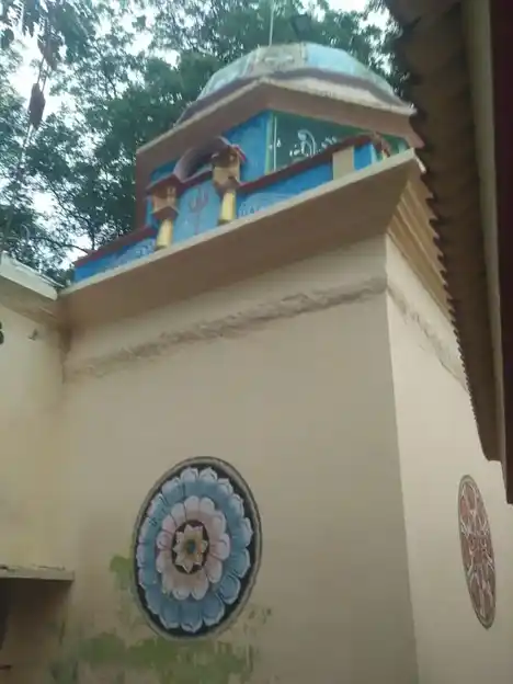 Arulmigu Throwbathiamman Temple, Naranapuram - 627719