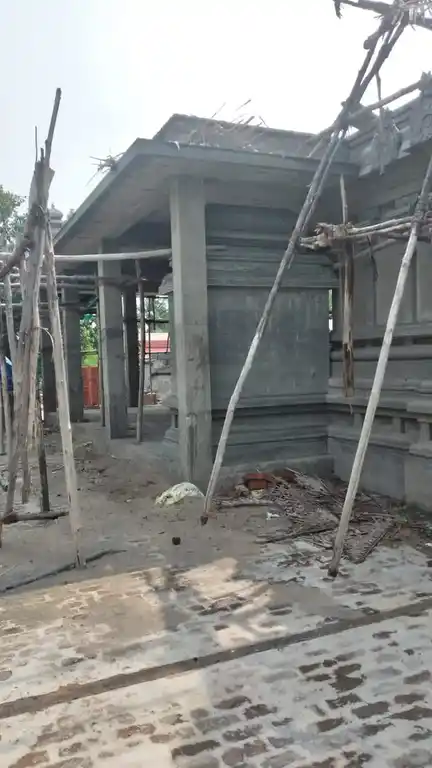 Arulmigu Throwpatheyamman Temple, Olugaimetopalaiyam, Olugaimettupalaiyam - 609307 Arulmigu Throwpatheyamman Temple, Olugaimetopalaiyam, Olugaimetopalaiyam - 609307, Mayiladuthurai - Ancient Temple Architecture and History Image 3