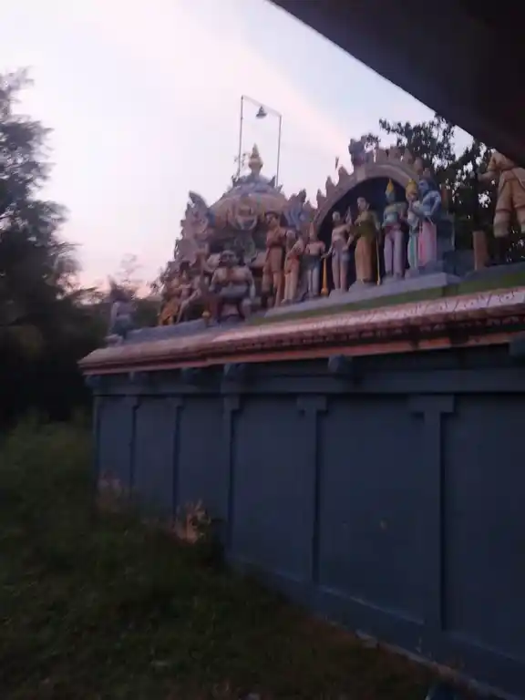 Arulmigu Throwpathi Amman Group Of Temple, Ariyaravi - 606105 அருள்மிகு திரௌபதியம்மன் வகையறா திருக்கோயில், Ariyaravi - 606105, Cuddalore - Ancient Temple Architecture and History Image 2