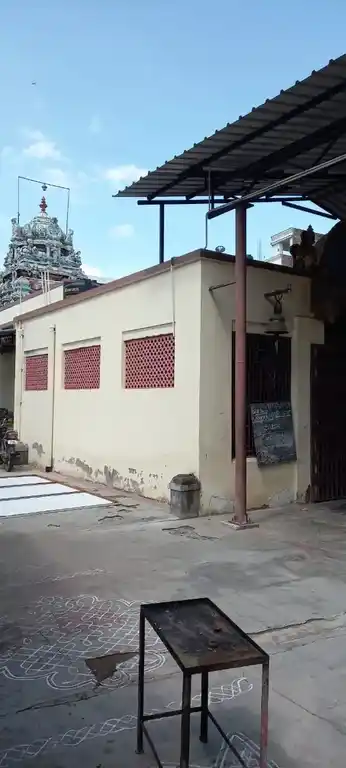 Arulmigu Throwpathi Amman Temple, Sholavandan - 625214 அருள்மிகு திரௌபதி அம்மன் திருக்கோயில், சோழவந்தான் - 625214, Madurai - Ancient Temple Architecture and History Image 2