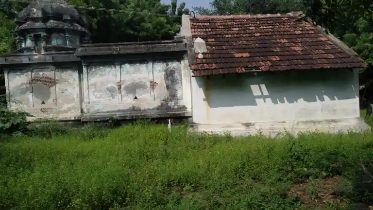 Arulmigu Throwpathi Amman Temple, Vasantharayan Palayam, Cuddalore - 607003 அருள்மிகு திரௌபதியம்மன் திருக்கோயில், Vasantharayan Palayam, Cuddalore - 607003, Cuddalore - Ancient Temple Architecture and History Image 3