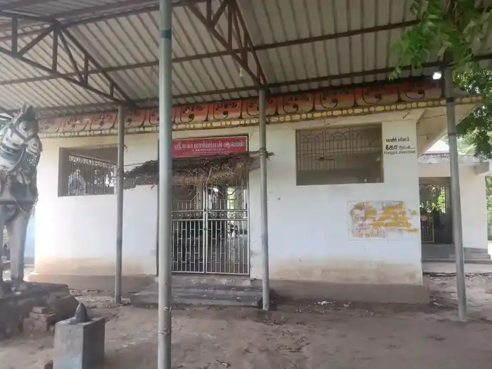 Arulmigu Throwpathiamman, Mariamman Temple, Uthamachozamangalam - 608002 அருள்மிகு திரௌபதியம்மன் , மாரியம்மன் திருக்கோயில், Uthamachozamangalam - 608002, Cuddalore - Ancient Temple Architecture and History Image 2