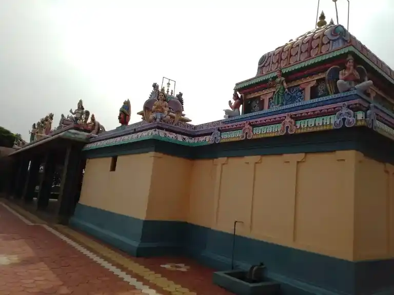 Arulmigu Throwpathiamman Temple, L.N.Puram, Panruti - 607205 அருள்மிகு திரௌபதியம்மன் திருக்கோயில், L.N.Purampanruti, Panruti - 607205, Cuddalore - Ancient Temple Architecture and History Image 3