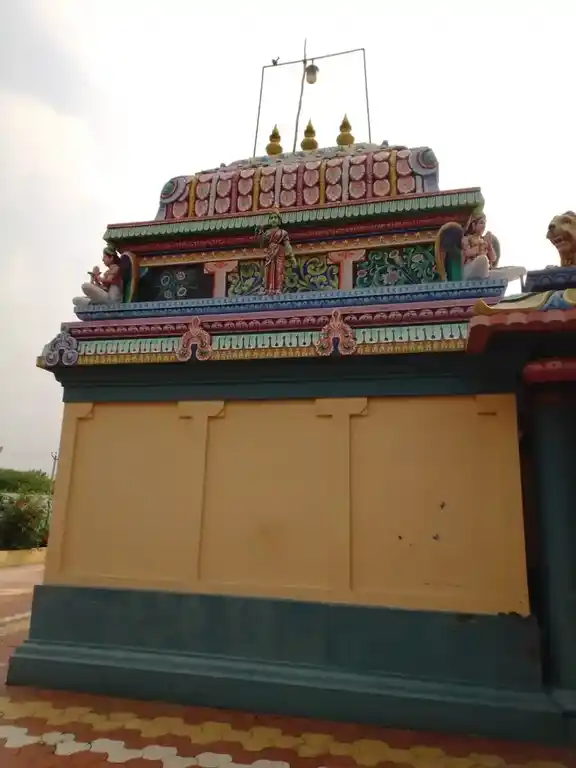 Arulmigu Throwpathiamman Temple, L.N.Puram, Panruti - 607205 அருள்மிகு திரௌபதியம்மன் திருக்கோயில், L.N.Purampanruti, Panruti - 607205, Cuddalore - Ancient Temple Architecture and History Image 6