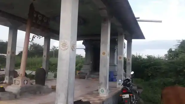 Arulmigu Throwpathiamman Temple, Lakshiminarayanapurm - 603303 அருள்மிகு திரௌபதியம்மன் திருக்கோயில், லட்சுமி நாராயணபுரம் - 603303, Chengalpattu - Ancient Temple Architecture and History Image 3