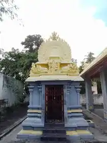 Arulmigu Throwpathiamman Vagayara Temple, Madhanur - 635804 அருள்மிகு திரௌபதியம்மன் ,காளியம்மன், விநாயகர் வகையறா திருக்கோயில்கள், மாதனூர் - 635804, Thirupathur - Ancient Temple Architecture and History Image 4