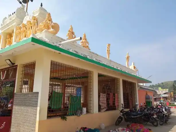 Arulmigu Throwpathiyamman Temple, Ammoor - 632501 அருள்மிகு திரௌபதியம்மன் திருக்கோயில், அம்மூர் - 632501, Ranipet - Ancient Temple Architecture and History Image 2
