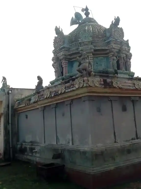 Arulmigu Throwpathiyamman Temple, Chandirapadi - 609307 அருள்மிகு திரௌபதியம்மன்அய்யனார் திருக்கோயில், Chandirapadi - 609307, Mayiladuthurai - Ancient Temple Architecture and History Image 3