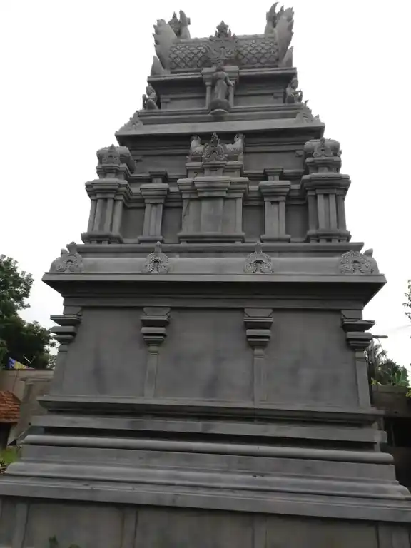 Arulmigu Throwpathiyamman Temple, Chithiraisavadi - 607106 அருள்மிகு திரௌபதியம்மன் கோயில், Chithiraisavadi - 607106, Cuddalore - Ancient Temple Architecture and History Image 2