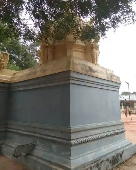 Arulmigu Throwpathiyamman Temple, Kilaapaakam - 604301 அருள்மிகு திரௌபதியம்மன் திருக்கோயில், Kilaapaakam - 604301, Viluppuram - Ancient Temple Architecture and History Image 3