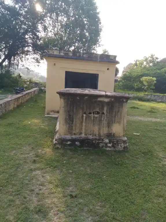 Arulmigu Throwpathiyamman Temple, Konalur - 604201 அருள்மிகு திரௌபதியம்மன் திருக்கோயில், Konalur - 604201, Viluppuram - Ancient Temple Architecture and History Image 2