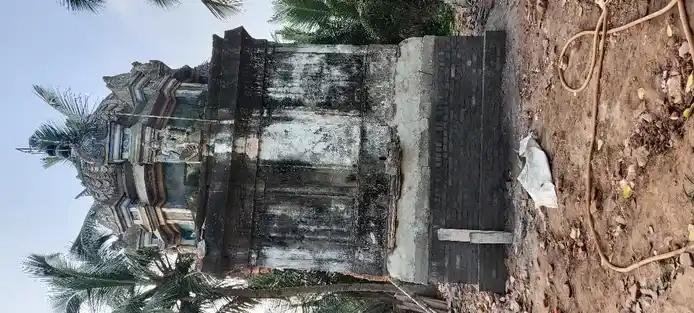 Arulmigu Throwpathiyamman Temple, Mangkuppam - 605108 அருள்மிகு திரௌபதி மற்றும் செங்கேனியம்மன் திருக்கோயில், Mangkuppam - 605108, Viluppuram - Ancient Temple Architecture and History Image 2