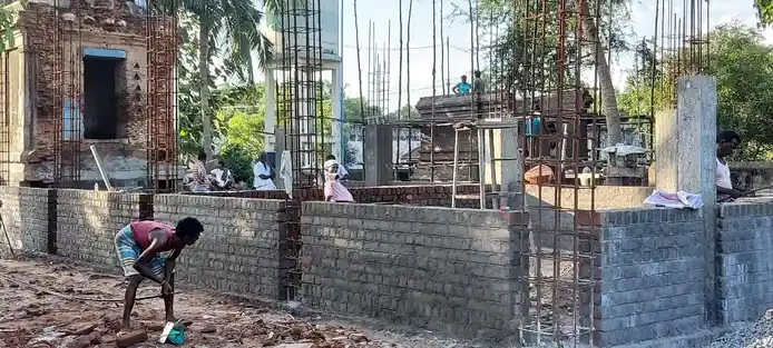 Arulmigu Throwpathiyamman Temple, Mangkuppam - 605108 அருள்மிகு திரௌபதி மற்றும் செங்கேனியம்மன் திருக்கோயில், Mangkuppam - 605108, Viluppuram - Ancient Temple Architecture and History Image 4