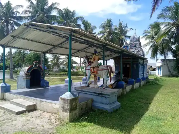 Arulmigu Throwpathiyamman Temple, Melaperumalai - 614703 அருள்மிகு திரௌபதையம்மன் திருக்கோயில், Melaperumalai - 614703, Thiruvarur - Ancient Temple Architecture and History Image 3