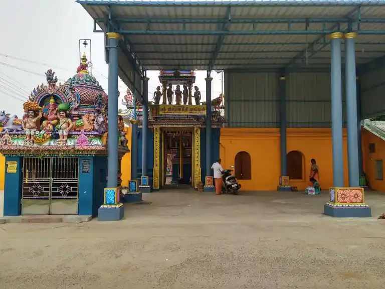 Arulmigu Throwpathiyamman Temple, Sagadevan Peetai - 605103 அருள்மிகு திரௌபதியம்மன் திருக்கோயில், Sagadevan Peetai - 605103, Viluppuram - Ancient Temple Architecture and History Image 7