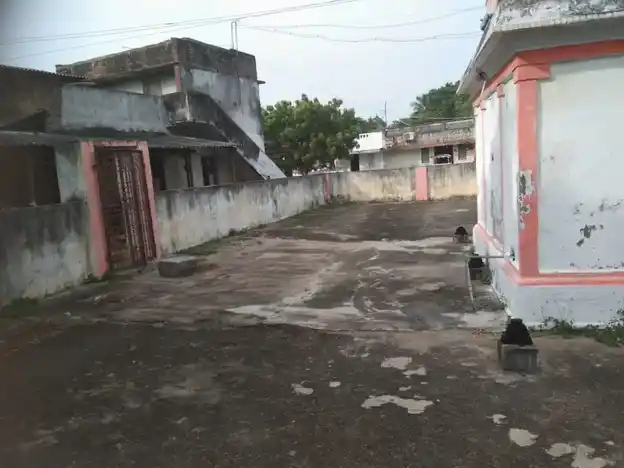 Arulmigu Throwpathiyamman Temple, V.Saalai - 605652 அருள்மிகு திரௌபதியம்மன் திருக்கோயில், V.Saalai - 605652, Viluppuram - Ancient Temple Architecture and History Image 4