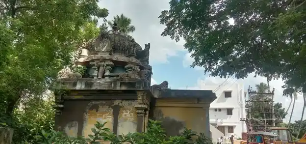 Arulmigu Throwpathiyamman Temple, Valangaiman - 612804 அருள்மிகு திரௌபதியம்மன் திருக்கோயில், Valangaiman - 612804, Thiruvarur - Ancient Temple Architecture and History Image 2