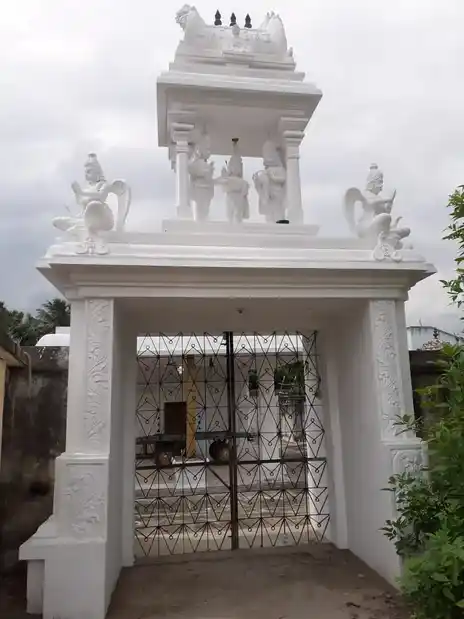 Arulmigu Throwpathiyamman Temple, Veetukadu - 605501 அருள்மிகு திரௌபதியம்மன் திருக்கோயில், Veetukadu - 605501, Viluppuram - Ancient Temple Architecture and History Image 3