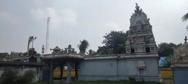 Arulmigu Throwpathiyamman Vagaiyara Temple, Nadukuppam - 604303 அருள்மிகு திரௌபதியம்மன் வகையறா திருக்கோயில், Nadukuppam - 604303, Viluppuram - Ancient Temple Architecture and History Image 4