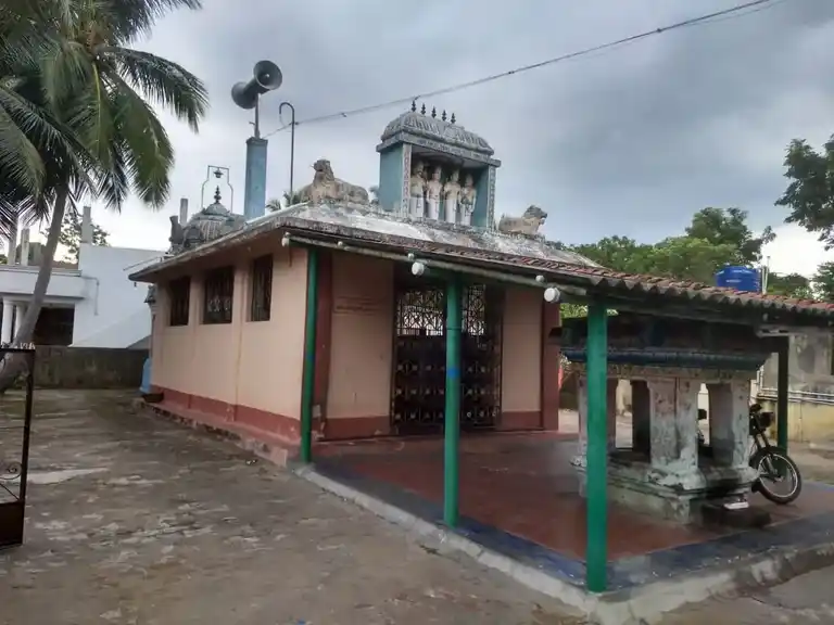 Arulmigu Throwpathyamman Temple, Manaveli - 610107 அருள்மிகு திரௌபதியம்மன் திருக்கோயில், Manaveli, Manaveli - 610107, Thiruvarur - Ancient Temple Architecture and History Image 3