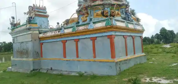 Arulmigu Thulakkanathamman Temple, Near Ration Shop, Sunnambukulam - 601201 அருள்மிகு துலுக்காணத்தம்மன் திருக்கோயில், Near Ration Shop, Sunnambukulam - 601201, Tiruvallur - Ancient Temple Architecture and History Image 2