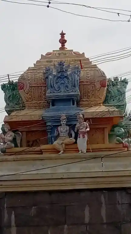 Arulmigu Thulasiperumal Temple, Mamundi - 637503 அருள்மிகு துளசி பெருமாள் திருக்கோயில், Mamundi - 637503, Namakkal - Ancient Temple Architecture and History Image 3