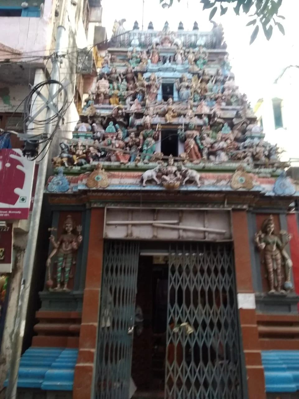 அருள்மிகு துலுக்கானத்தம்மன் மற்றும் சுந்தர விநாயகர் திருக்கோயில், மண்ணடி, சென்னை - 600001 - Main View