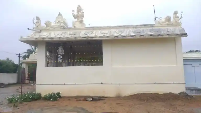 Arulmigu Thulukanathamman Temple, Thiruvarangam Valavetti - 606804 அருள்மிகு துளுக்கானத்தம்மன் திருக்கோயில், Thiruvarangam Valavetti - 606804, Tiruvannamalai - Ancient Temple Architecture and History Image 5