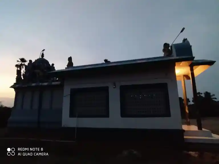 Arulmigu Thuluvetti Ayyanar Temple, Thopputhurai - 614807 Temple