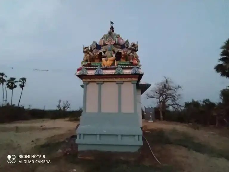 Arulmigu Thuluvetti Ayyanar Temple, Thopputhurai - 614807 அருள்மிகு துள்ளுவெட்டி அய்யனார் திருக்கோயில், Thopputhurai - 614807, Nagapattinam - Ancient Temple Architecture and History Image 4