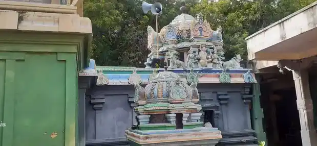 Arulmigu Thurgapureeswarar Temple, Kidathalaimedu - 609811 அருள்மிகு துர்க்காபுரீஸ்வரர் திருக்கோயில், Kidathalaimedu - 609811, Mayiladuthurai - Ancient Temple Architecture and History Image 5