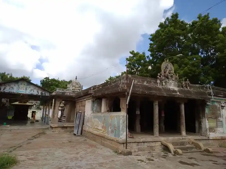 Arulmigu Thurvarsakar Temple, Kela Veethi - 610001 அருள்மிகு துர்வாசகர் திருக்கோயில், Kela Veethi - 610001, Thiruvarur - Ancient Temple Architecture and History Image 3