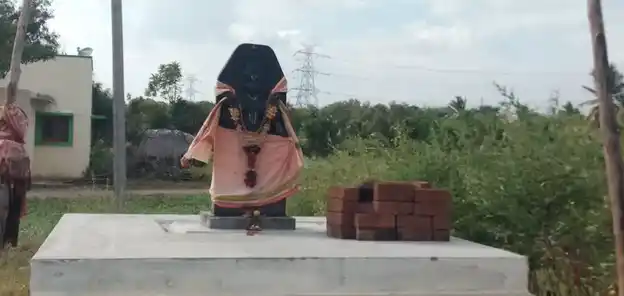 Arulmigu Timmaraya Swamy Temple, Bikkambatti - 636813 அருள்மிகு திம்மராயசாமி திருக்கோயில், Bikkambatti - 636813, Dharmapuri - Ancient Temple Architecture and History Image 4