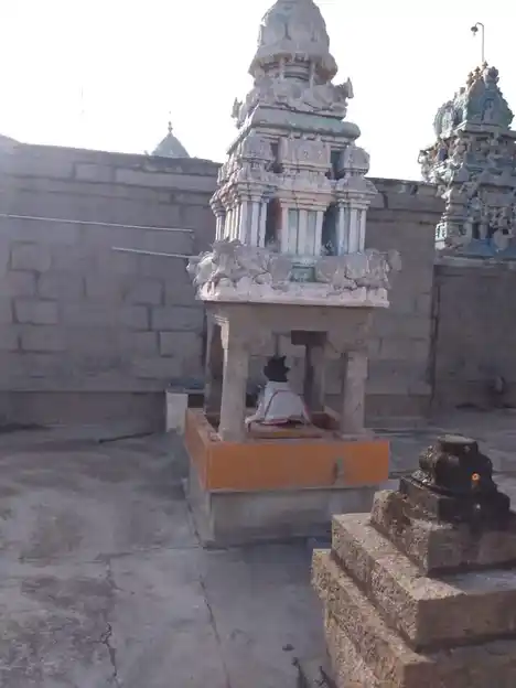 Arulmigu Tirukkameswarar Temple, Mel Nagar - 632301 அருள்மிகுதிருக்காமேஸ்வரர் திருக்கோயில், Mel Nagar - 632301, Tiruvannamalai - Ancient Temple Architecture and History Image 3