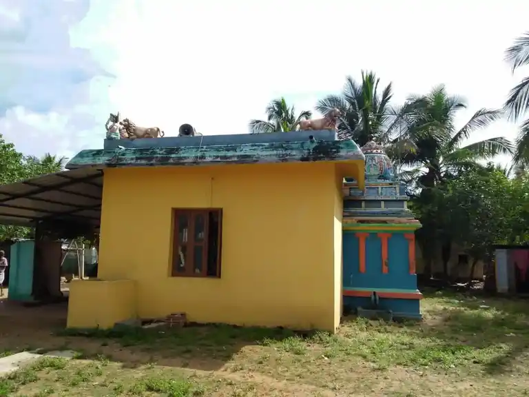 Arulmigu Tirusakthiamman Temple, Andikkadu, Andikkadu - 614723 அருள்மிக திரிசக்தி மாரியம்மன் திருக்கோயில், Andikkadu, Andikkadu - 614723, Thanjavur - Ancient Temple Architecture and History Image 4