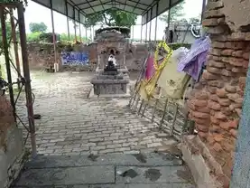 Arulmigu Tiruvaliswarar Temple, Chiruvachirur - 601301 அருள்மிகு திருவாலீஸ்வரர் திருக்கோயில், சிறுவஞ்சூர் - 601301, Kancheepuram - Ancient Temple Architecture and History Image 4