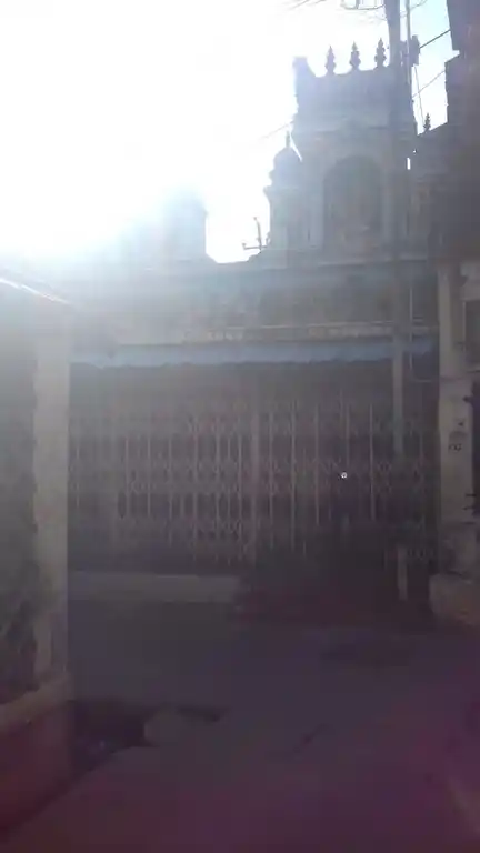 Arulmigu Ucheni Magaliyamman Temple, Anathapuram, Thiruchirappalli - 620008 Arulmigu Ucheni Magaliyamman Temple, Anathapuram, Thiruchirappalli - 620008, Thiruchirappalli - Ancient Temple Architecture and History Image 4