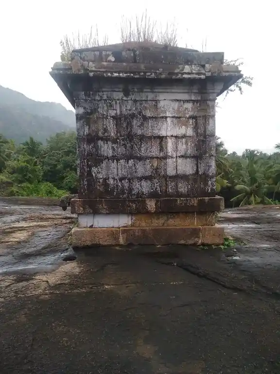 Arulmigu Uchi Pillaiyar Temple, Padmanabhapuram - 629175 Arulmigu Uchi Pillaiyar Temple, Padmanabhapuram - 629175, Kanyakumari - Ancient Temple Architecture and History Image 2