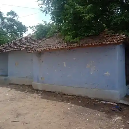 Arulmigu Uchimagaliamman Temple, Near Bus Stand, Madathur - 642128 அருள்மிகு உச்சிமாகாளியம்மன் திருக்கோயில், Near Bus Stand, Madathur - 642128, Tiruppur - Ancient Temple Architecture and History Image 2