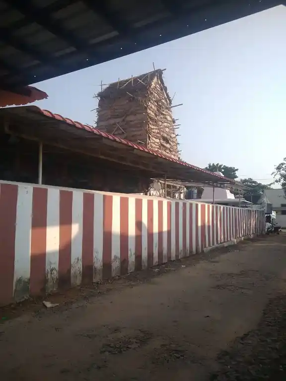 Arulmigu Uchimahaliammman Temple, Vetaikaranputhur - 642129 அருள்மிகு உச்சிமாகாளியம்மன் திருக்கோயில், வேட்டைக்காரன்புதூர் - 642129, Coimbatore - Ancient Temple Architecture and History Image 2