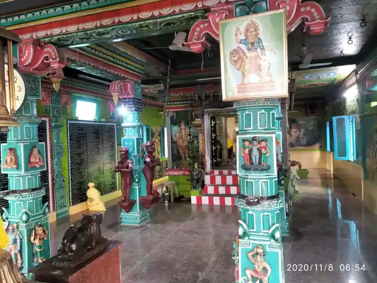 Arulmigu Uchimakaliamman Temple, Meddukundu - 626004 அருள்மிகு உச்சிமாகாளியம்மன் திருக்கோயில், Meddukundu - 626004, Virudhunagar - Ancient Temple Architecture and History Image 2