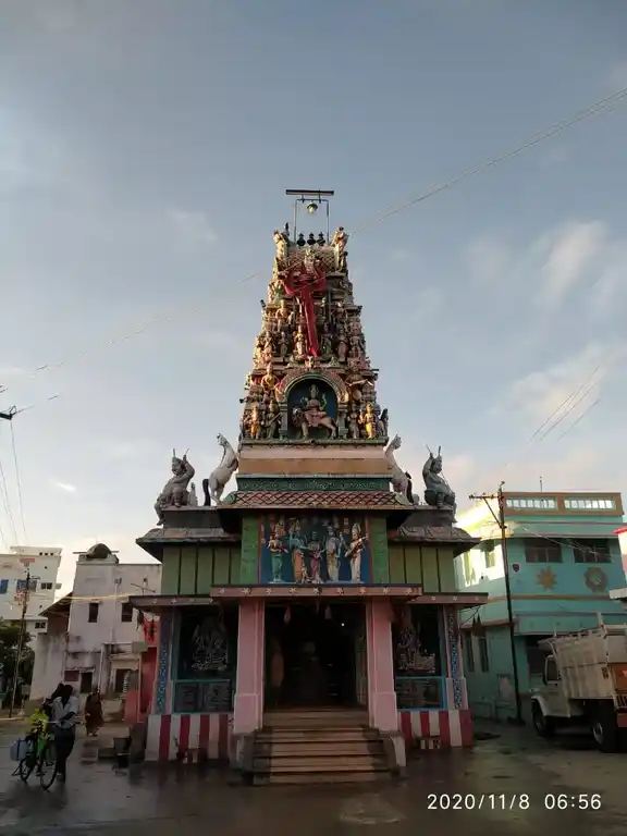 Arulmigu Uchimakaliamman Temple, Meddukundu - 626004 அருள்மிகு உச்சிமாகாளியம்மன் திருக்கோயில், Meddukundu - 626004, Virudhunagar - Ancient Temple Architecture and History Image 4