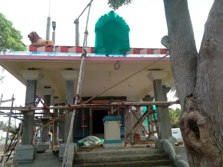 Arulmigu Uchimaliamman Temple, S.Ponnapuram - 642123 அருள்மிகு உச்சிமாகாளியம்மன் திருக்கோயில், S.பொன்னாபுரம் - 642123, Coimbatore - Ancient Temple Architecture and History Image 4