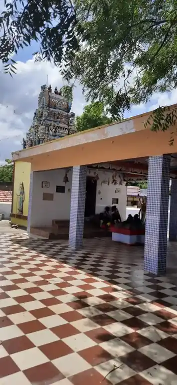 Arulmigu Uchini Makaaliamman Temple, Sivanthipatti, Sivanthipatti - 627011 அருள்மிகு உச்சினிமாகாளியம்மன் திருக்கோயில், சிவந்திப்பட்டி, சிவந்திப்பட்டி - 627011, Tirunelveli - Ancient Temple Architecture and History Image 3