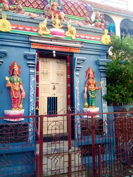 Arulmigu Uchini Makaliyamman Temple, Meenakshi Puram, Meenakshi Puram - 627001 அருள்மிகு உச்சினிமாகாளியம்மன் திருக்கோயில், மீனாட்சிபுரம், மீனாட்சிபுரம் - 627001, Tirunelveli - Ancient Temple Architecture and History Image 4