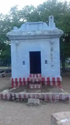 Arulmigu Uchinimahaliamman & Kanthariamman Temple, Via Kuruvi Kulam, Ramalingapuram - 627761