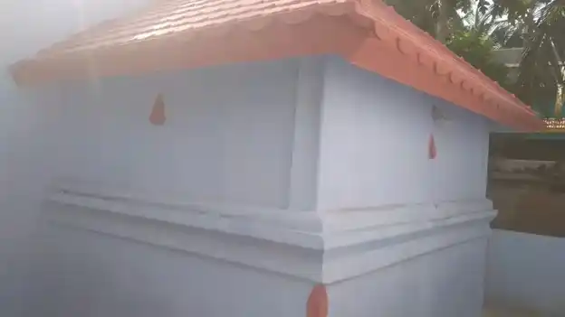 Arulmigu Uchinimakaliamman Temple, Mudavankulam - 627112 அருள்மிகு உச்சினிமாகாளியம்மன் திருக்கோயில், Mudavankulam - 627112, Tirunelveli - Ancient Temple Architecture and History Image 6