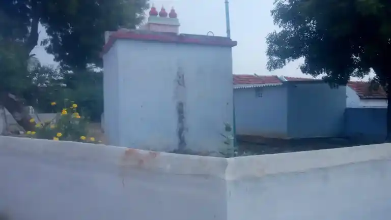 Arulmigu Uchnimakaliamman Temple, Devanallur, Devanallur - 627502 அருள்மிகு உச்சிமாகாளியம்மன் திருக்கோயில், Devanallur, Devanallur - 627502, Tirunelveli - Ancient Temple Architecture and History Image 2