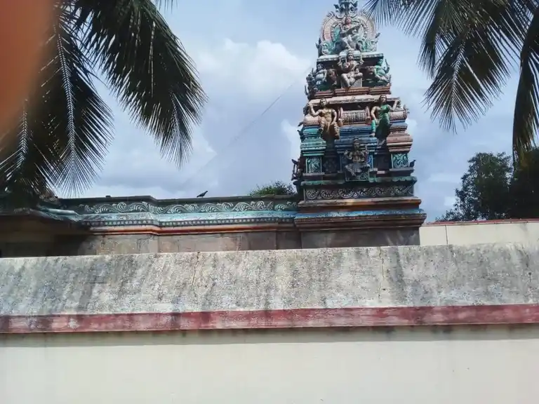 Arulmigu Udaiyaparaasakthiyamman Temple, Kulamangalam - 622404 அருள்மிகு உடையபராசக்தியம்மன் திருக்கோயில், Kulamangalam - 622404, Pudukkottai - Ancient Temple Architecture and History Image 4